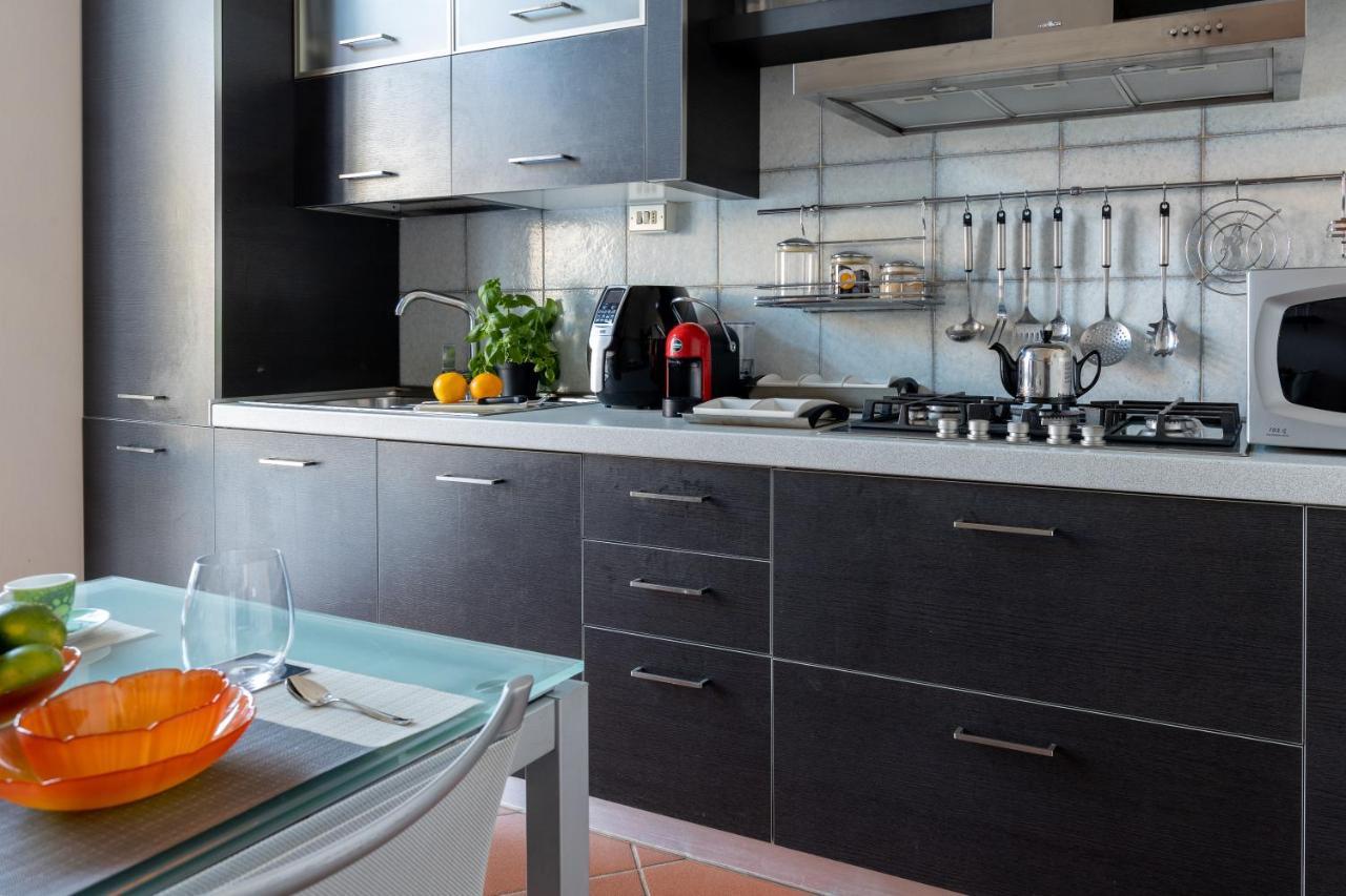 Tranquil Elegance In The Heart Of Pisa - Historic Convent Apartment Exteriör bild